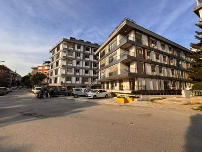 Acıbadem Nişantaşında İşlek Lokasyonda Satılık Dükkan 7