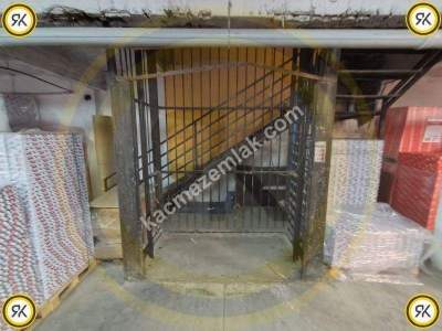 Matbaacılar Sitesinde 500 M2 Asansörlü, Bakımlı Satılık 25