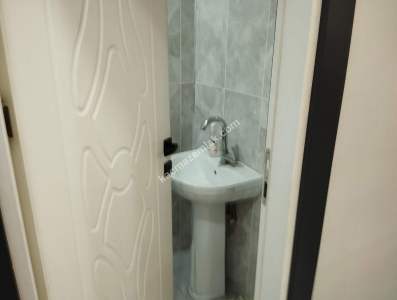 Siirt Karayolları Şube Karşısı Satılık 2 Katlı Dükkan 19