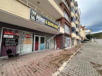 Niksar Şifa Konutları Altında Satılık Dükkan 3