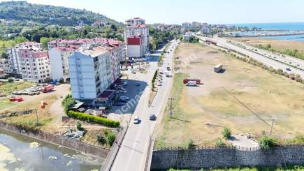 Trabzon Beşikdüzünde Mülküyle Beraber Satılık Restoran 28