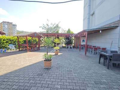 Trabzon Beşikdüzünde Mülküyle Beraber Satılık Restoran 26