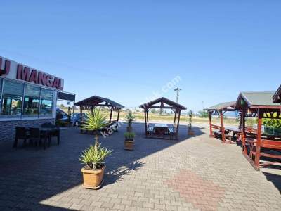 Trabzon Beşikdüzünde Mülküyle Beraber Satılık Restoran 21