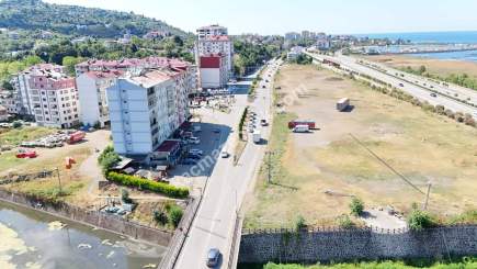 Trabzon Beşikdüzünde Mülküyle Beraber Satılık Restoran 7