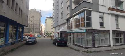 Beşikdüzü Cumhuriyette Depolu Galeri Katlı Dükkan 11