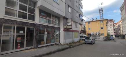 Beşikdüzü Cumhuriyette Depolu Galeri Katlı Dükkan 14