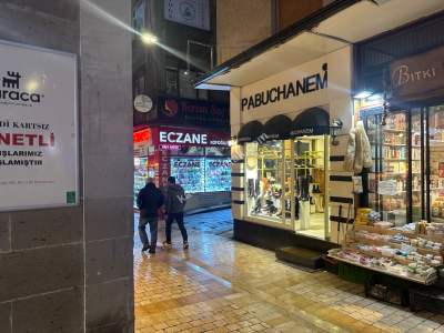 Merkez Kunduracılarda Satılık2 Katlı Dükkan 2