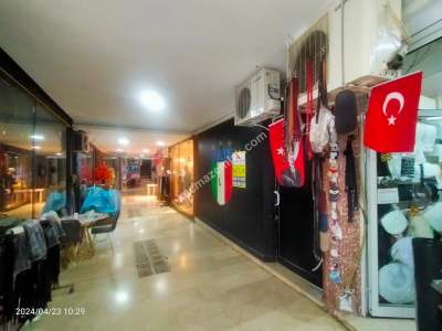 Kaçmaz Emlaktan Trabzon Kemerkaya Mah Satılık Mağaza 4