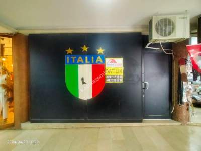 Kaçmaz Emlaktan Trabzon Kemerkaya Mah Satılık Mağaza 3