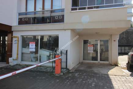 Trabzon Yalıncak Ta Satılık Cadde Üzeri 120 M2 Dükkan 8