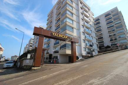 Trabzon Yalıncak Ta Satılık Cadde Üzeri 120 M2 Dükkan 2