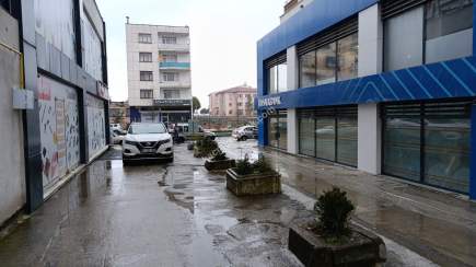 Yomra Merkez 'De Satılık Dükkan 1