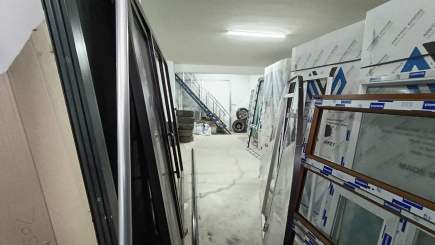 Yomra Merkez 'De Satılık Dükkan 10