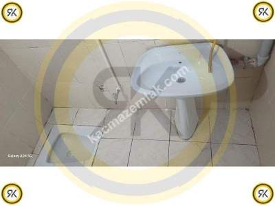 Ataşehir Mobilyacılar Sitesinde 290 M2 Satılık İşyeri 37