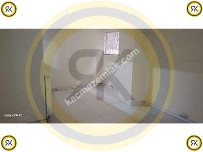 Ataşehir Mobilyacılar Sitesinde 290 M2 Satılık İşyeri 30