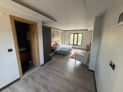 Güzelçamlı Da Denize 100 Mt 29 Odalı Satılık Otel 7