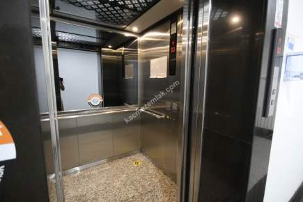 Şişlide Satılık 7.500 M2 Plaza 17