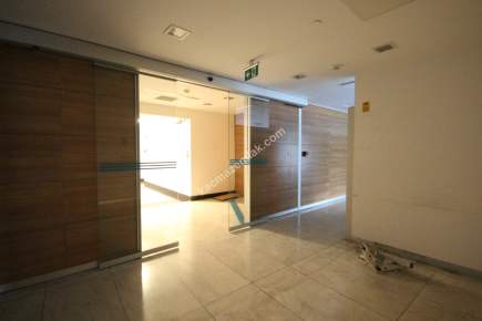 Şişlide Satılık 7.500 M2 Plaza 12