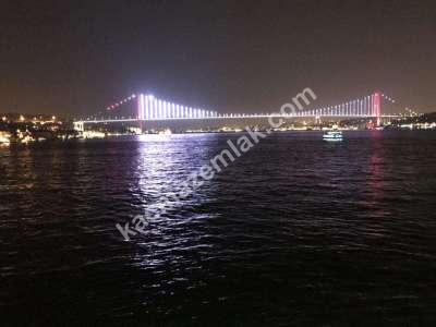 Boğaz Manzaralı, İskeleli, Denize Sıfır 3 Katlı Yalı 19