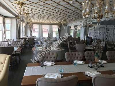 Boğaz Manzaralı, İskeleli, Denize Sıfır 3 Katlı Yalı 11