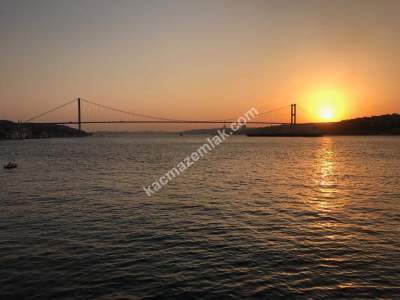 Çengelköy'de 3 Katlı İskeleli Lüks Satılık Yalı 13