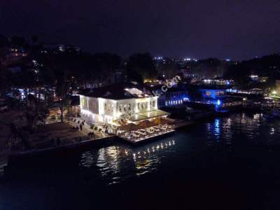 Üsküdar Çengelköy'de İskeleli Boğaz Manzaralı Yalı 2