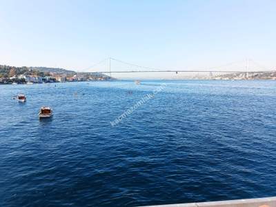 Üsküdar Çengelköy'de İskeleli Boğaz Manzaralı Yalı 15