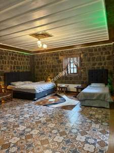 Trabzon Bengisuda Satılık Tarihi Görünümlü Konak 29