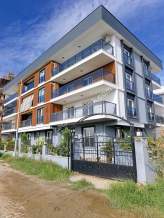 Aydın İncirliova Zafer Mah 2+1 Balkon Manzaralı Kiralık