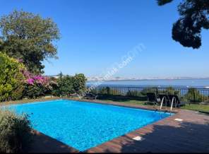 Büyükada’da 2+1 Yaz Sonu Kiralik Havuzlu***