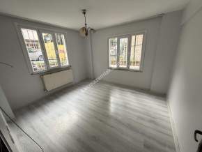 Merkez Mah'Da 2+1 85M2 -25M2 Müstakil Bahçeli Kiralık