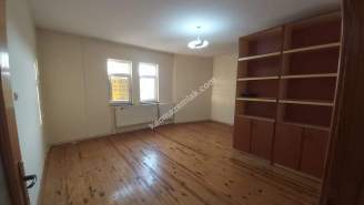 Kayseri Develi Çarşı Merkezde Kiralık Daire