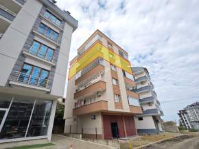 Trabzon Akçaabat Söğütlü'De Kiralık Daire