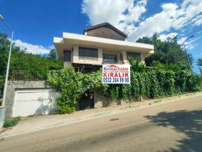 Osmangazi Çekirge Uludağ Yolunda Kiralık Tripleks Villa