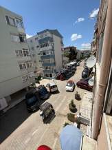 Sahile 50 Metre 2+1 80 M2 2. Kat Balkonlu