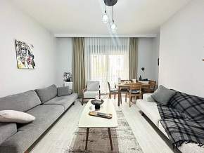 K.yalı Da Cadde Yakın 1 Yıllık 1.Kat Lüks 2+1 Daire