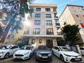 Sahilde 1.Kat Ön Köşe 95 M2 3+1 Satılık Daire