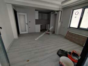 Gerze Cumhuriyet Mahallesinde Satılık 2 +1 Daire