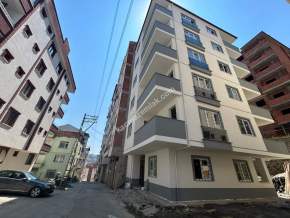 Trabzon Akçaabat Yeni Mahallede Satılık Sıfır Daireler
