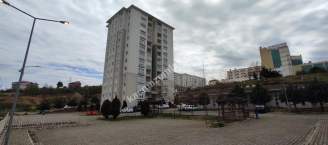 Yomra Kaşüstünde Deniz Manzaralı 3+1 Satılık Daire