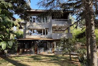 Büyükada’da 6+1 Satılık Dubleks Daire***