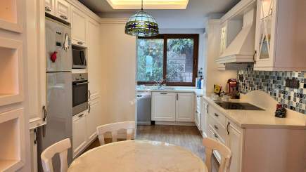 Trabzon Akçaabat Söğütlüde Kiralık Eşyalı Dubleks Daire 23