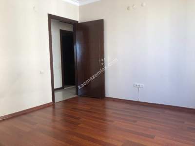 Çankaya Aykon Yeşil Vadi Sitesi'nde Kiralık 4+1 Daire 13