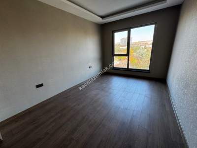 Keçiören Şevkat Mh.sazak Protokol 'De Kiralık 2+1 Dair 25