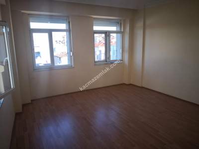 Çarşı Merkez'de 2+1 Kiralık Daire 24