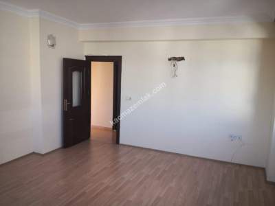 Çarşı Merkez'de 2+1 Kiralık Daire 22