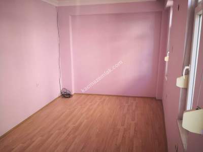 Çarşı Merkez'de 2+1 Kiralık Daire 16