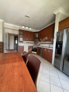 Aydınevler Mahallesi 3+1 Kısmi Eşyalı Geniş Daire 5