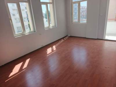 Adliye Arkası Kiralık Daire 12