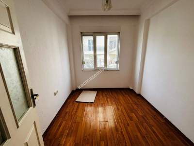 Manavgat Çarşı'da Kiralık 2+1 Daire 3